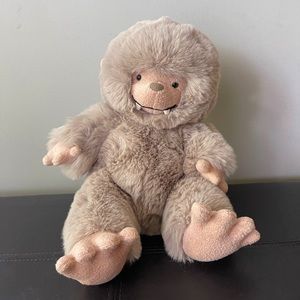 NWT - Bo the Bigfoot/Yeti Plush Stuffed Animal